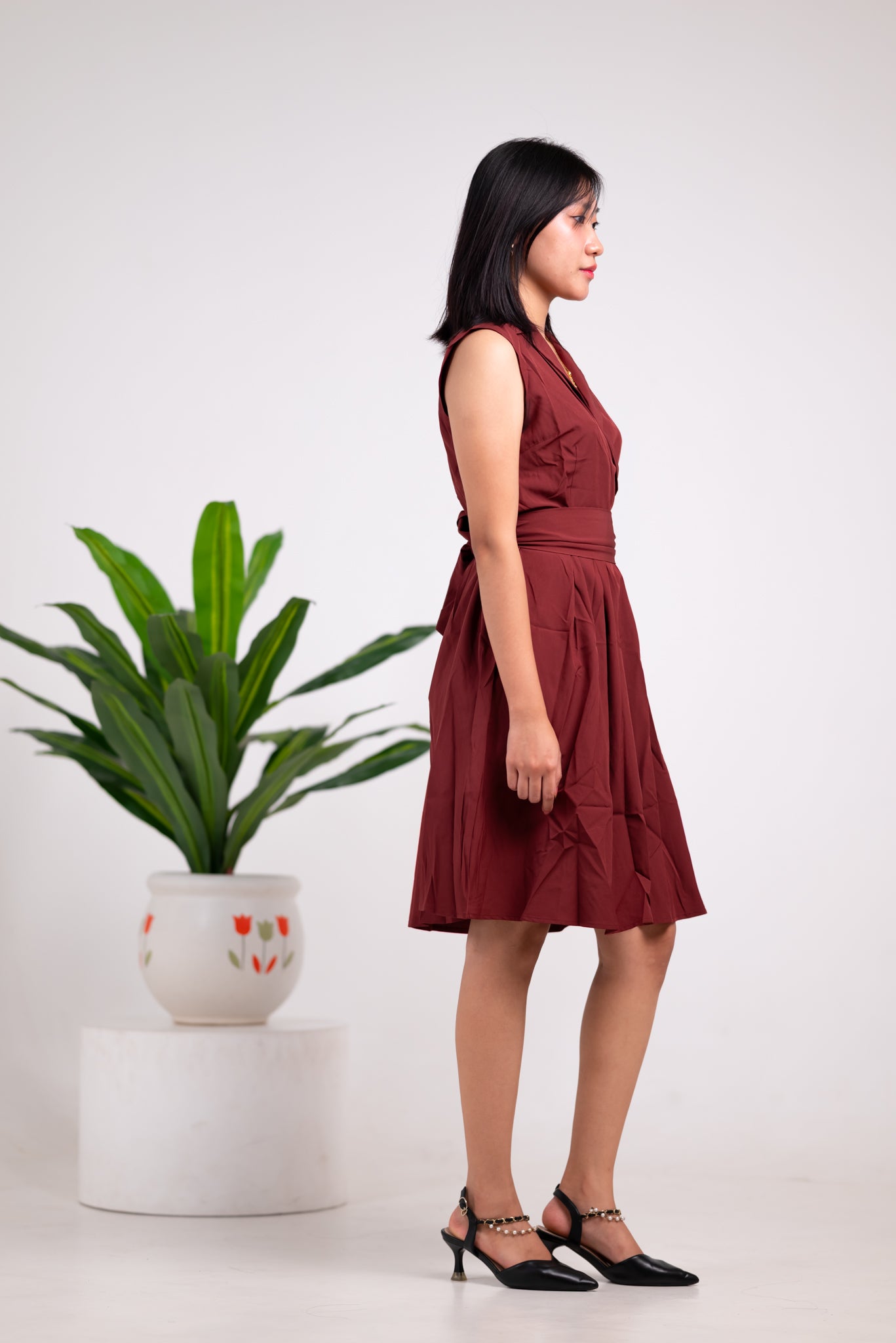Lapel Collar Sleeveless Solid Dress Brown