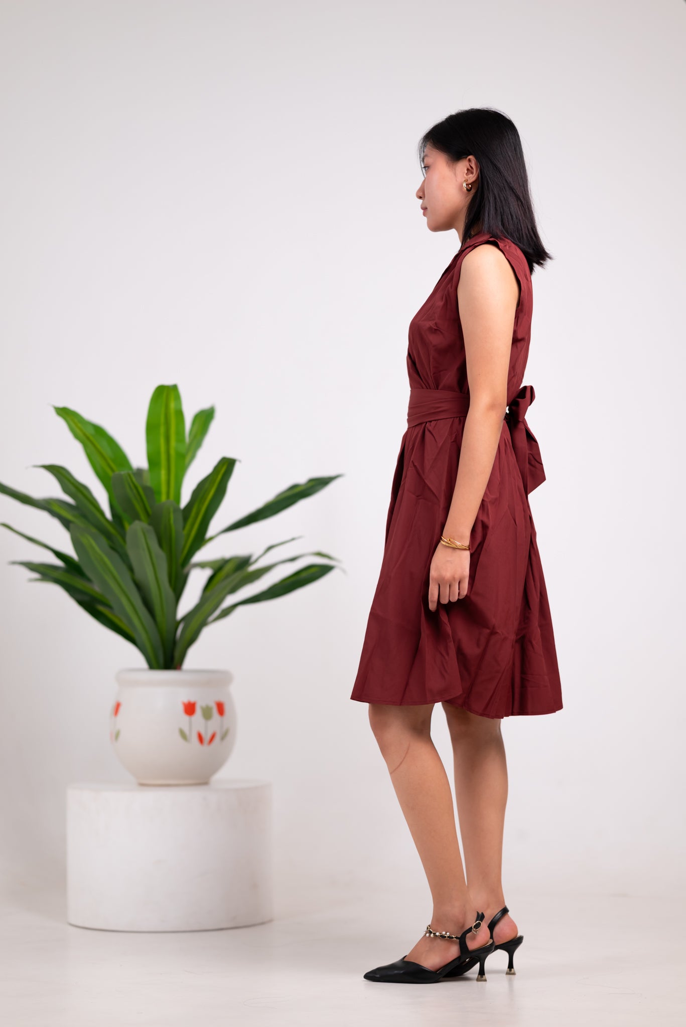 Lapel Collar Sleeveless Solid Dress Brown
