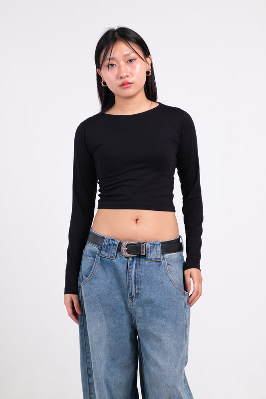 Black Full Sleeve Solid Crop Top